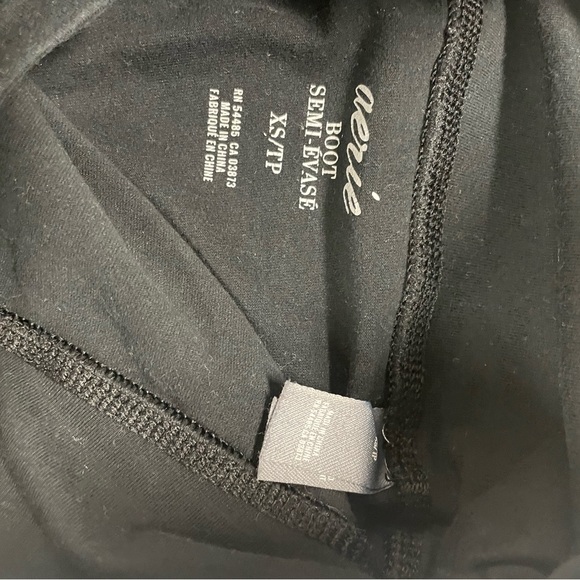 Aerie semi-evase yoga pants wide leg size extra small black scalloped waist - Picture 3 of 4